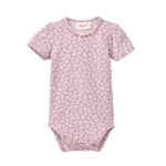 Baby-Kurzarmbody dunkelmalve mit Veilchen-Allover-Print aus Bio-Baumwolle