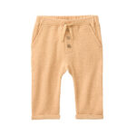 Honiggelbe Baby Sweathose mit Taschen, elastischem Bund, Zierknopfleiste und umgeschlagenen Beinabschlüssen
