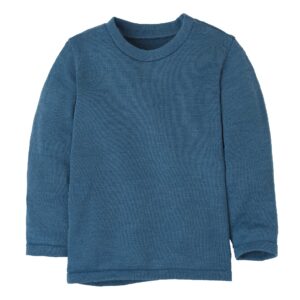 Ein Bio Strickpullover von Disana aus Merinowolle in der Farbe Taubenblau